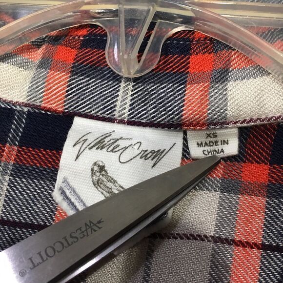 WHITE CROW BOHO WESTERN‎ PLAID BACK DESIGN HI LOW BUTTON UP FLANNEL SHIRT XS - Picture 3 of 8